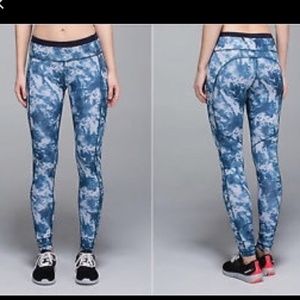Lululemon Tie Dye leggings